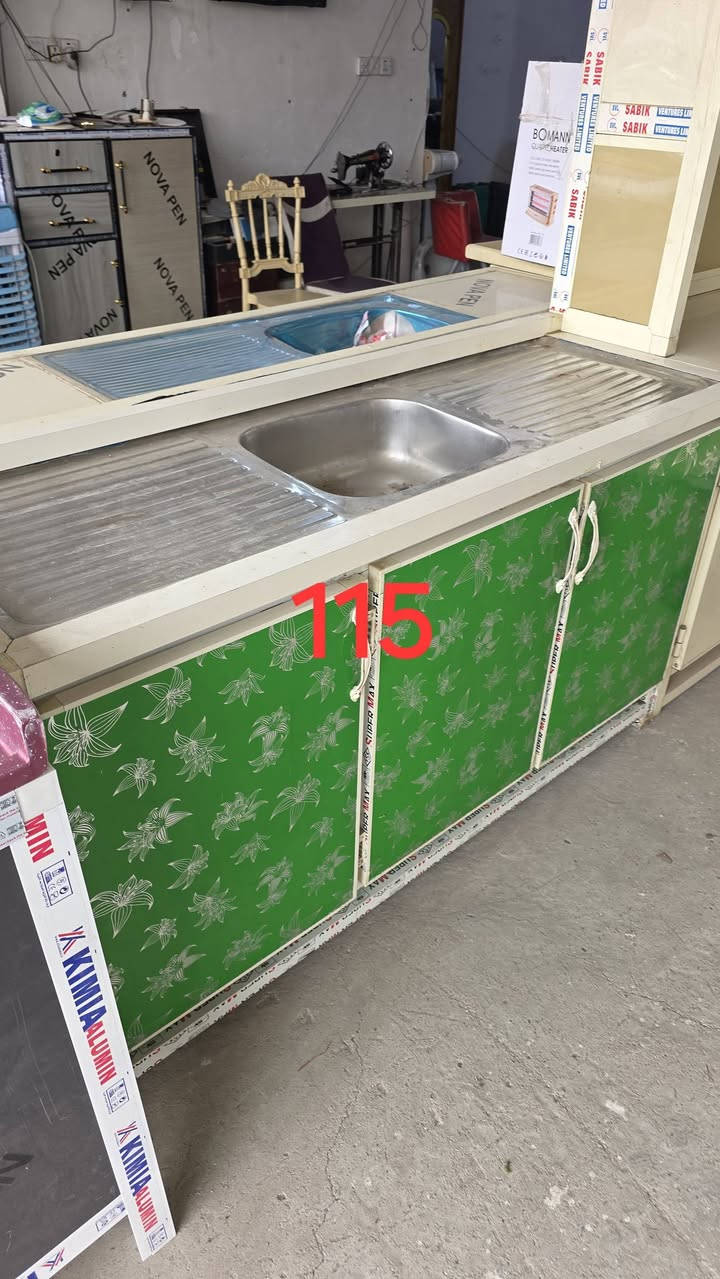 كاونترات مستخدمه للبيع والاسعار بداخل الصور العنوان كربلاء حي العامل نهاية 🔚 السوق قرب جامع اهل البيت معرض بركات ال محمد عليهم السلام والتحيه هاتف 📞 ***********
