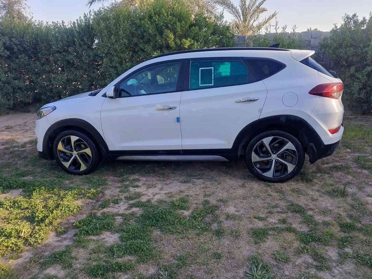 سيارة توسان رقم بغداد دولي وارد أمريكي فول مواصفات بانوراما جنطه كهربائية تدفئه تبريد بل كشنات موديل 2016 شكل الجديد سيارة جاهزة من كلشي سستم كامل سيارة ما متعوبعه سيارة حلوه كلش مال بيت السيارة بسمي تحويل مباشر السعر 143وبيهه مجال قليل مكان ابي غريب النصر والسلام تفاصيل أكثر تصال على الرقم *********** او***********
