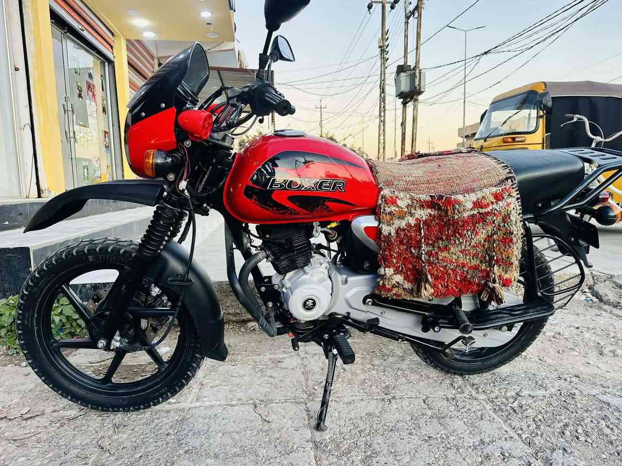 بوكسر موديل 22 لبيع رقم الهاتف *********** السعر 1600وبي مجال
