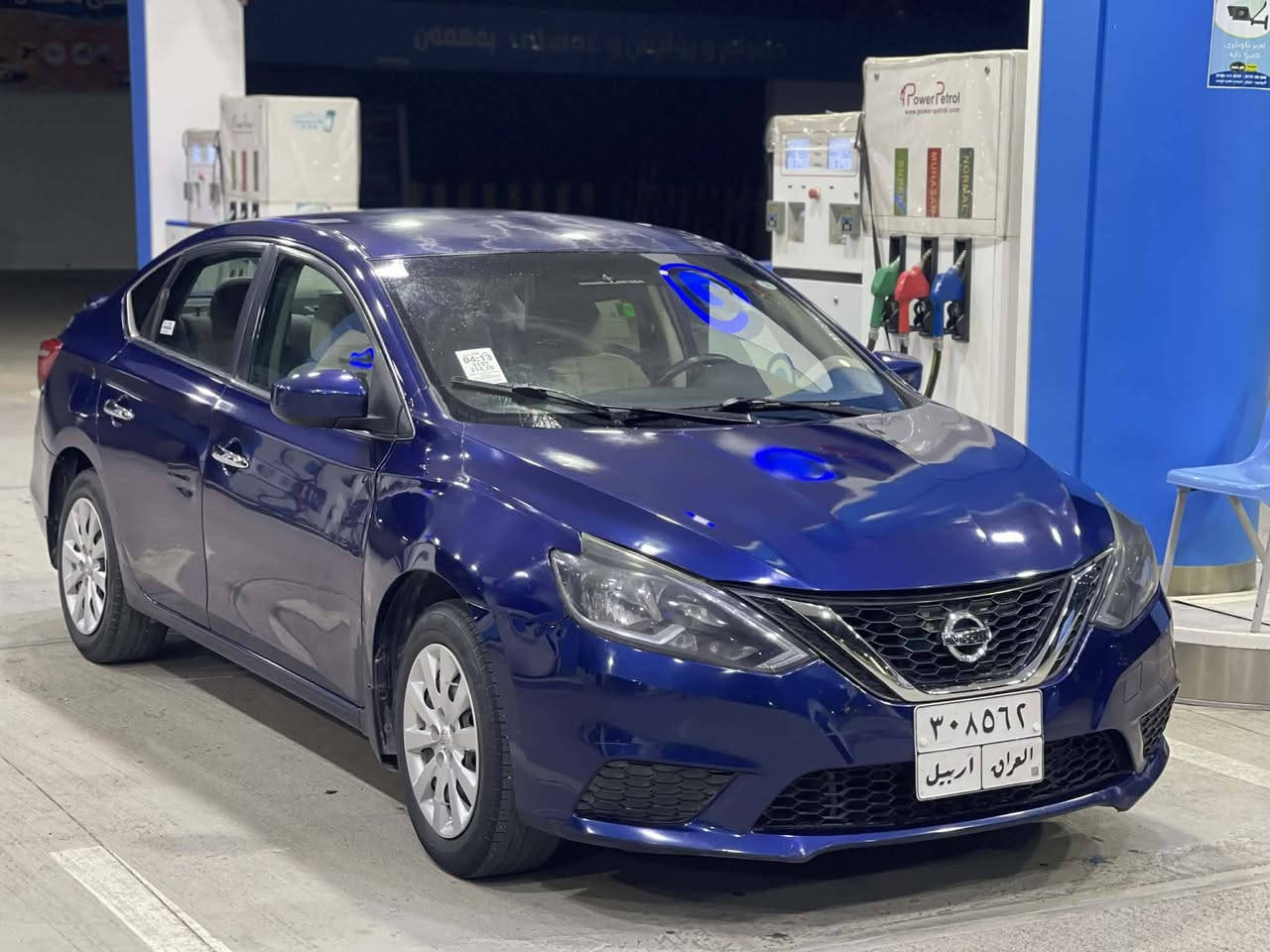 NISAN SENTRA
نیسان سێنترای 2016 
مواسەفات SV 
بۆنیت و دۆسەیەکی بۆیاغەو سەقفی کاڵبونەوەی هەیە رسمی سۆنەریشم داناوە 
0750 167 9805

