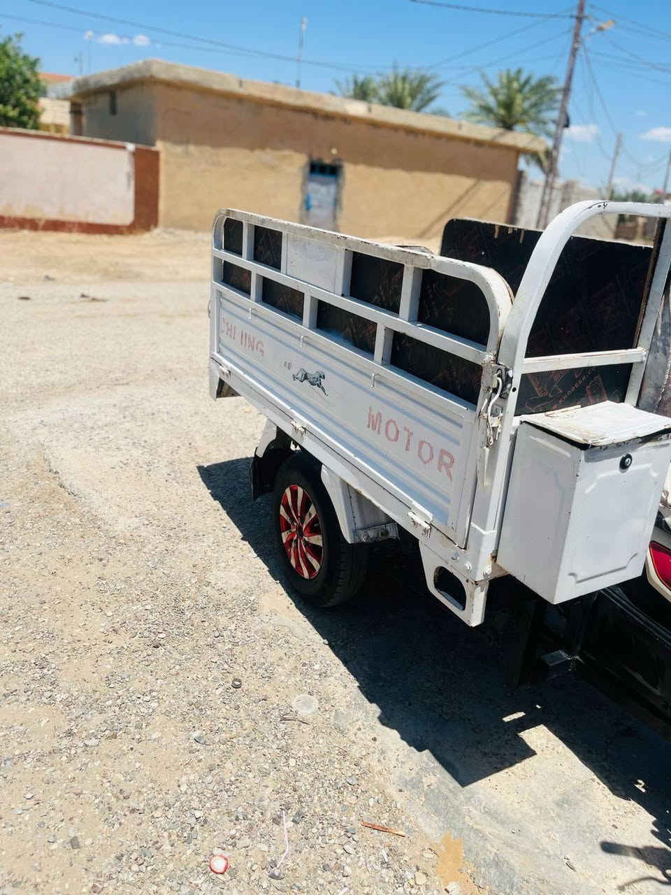 ستوتة للبيع نضافة فول اي نقص ما بيهة
موديل ١٩
الاتصال على الرقم
***********
