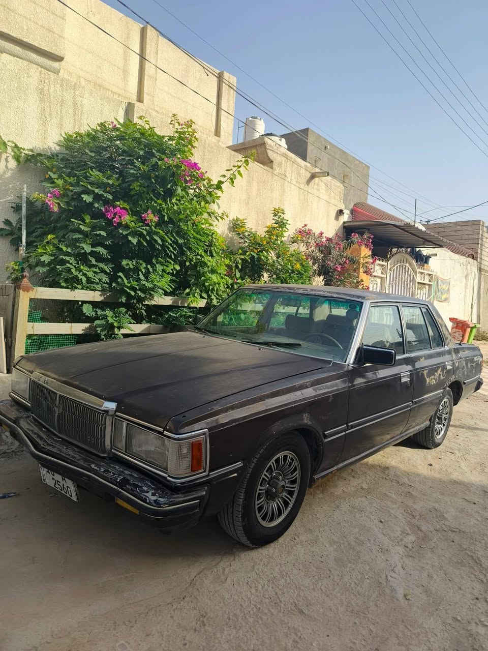 السلام عليكم
سوبر 82
كلشي بلادي محرك 5M كير عادي 5 نمر
 داخل نضيف كيجات شغاله جام كهربائي حلوه ناقصها صبغ فقط سنويه جديده رقم حلو
السعر 38
*********** واتساب 
الحله مركز المدينة

