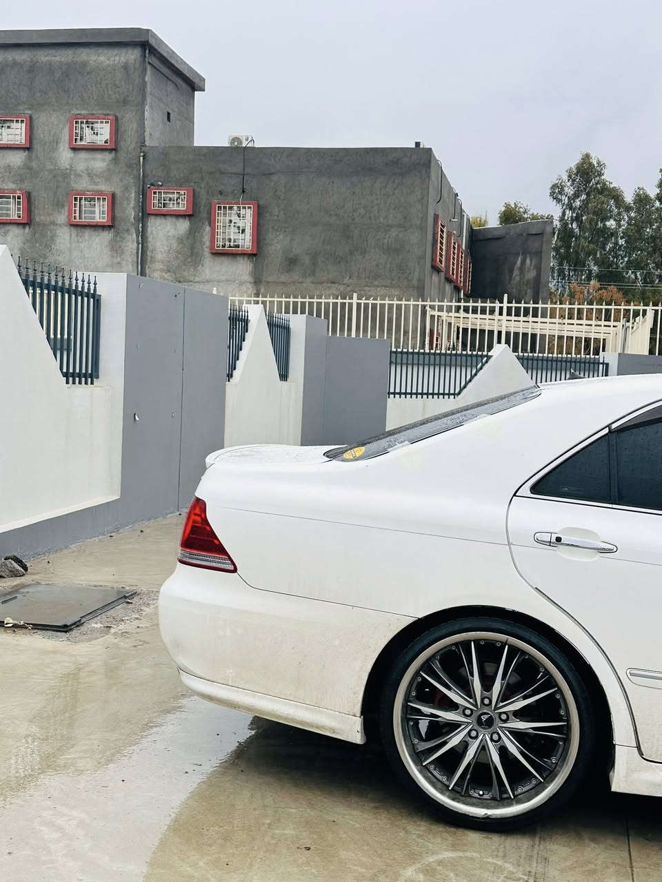 بەناوی خوای گەورە 

ماشاءالله  لە ماڵی هەموو لایەک 

Toyota crown shahina V6  2005
بڕاوە بڕاوە بڕاوە 
١٨٢ لۆک ✅
مواسەفات ٣ دوگمە 🤍
بێ بۆیاخ
بێ دەعموو لێ دراو 
کوشنو دەشبولی زۆر جوانە هیچ دراویو شوختو شکاوی نیە لۆک لۆکە
٥بەسمە GPSمواسەفات شاشە 
سێ دوگمە ساج سور ❤️
گێر مەکینە کارەبای تەقەو رەقە هەموو گیانی بەشەرت ✅
سەیارەکە جوانو خاوێنو بێ مەسرەفە جرکەی تێدا نییە 👍🏻
سعر ٥٦ مەجالێ کەم 

*********** 
هەموو شتێکی لەسەرە موشتەری تەلەفون کە لە خزمەتام 🤍
