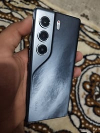 كامون 40 برو 5G • ملحقات كاملة • شاشة/بطارية مبدلة