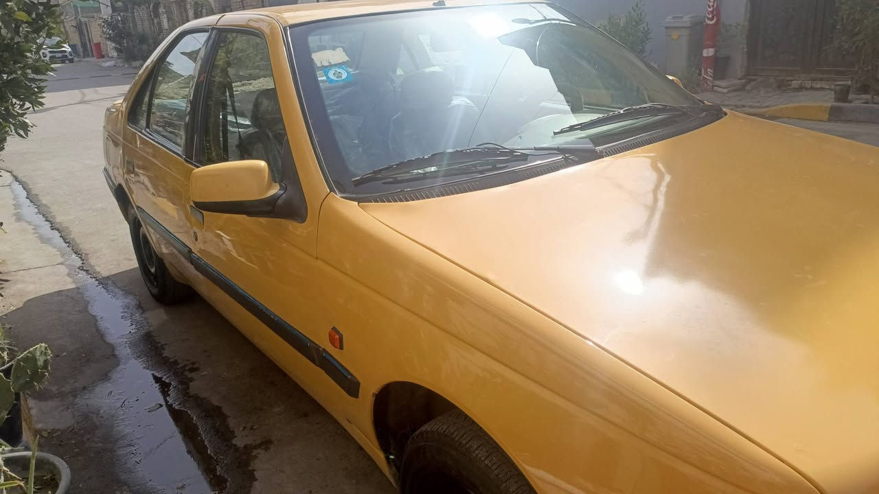 السلام عليكم ورحمه الله وبركاته
سياره بيجو لميس موديل 14 مكينه جديده حداد صدر 
جديد كشر نضيف مصفره هيئه وغرامات 
السعر 38وبيها مجال بصيط العنوان بغداد مدينه 
رقم ***********
