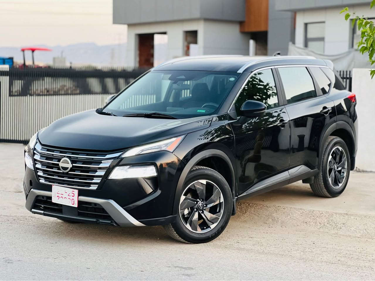 Nissan  rogue 
‏‎موديل2024
‏‎ره نگ: ڕەش 
‏‎مواصفات:SV ,,,
‏‎سه قف پانوراما 
‏‎به سمه و شخال 
‏‎ئوتو هولد
‏‎سوكان فوليوم
‏‎گوشين هيتر 
‏‎سوكان هيتر
‏‎ته بريد مه ركه زي 
‏‎ته حديد سورحه 
‏‎خه تي جاده 
‏‎پيش و پشت رادار 
‏‎شاشه گه وره 
‏‎گير له سوكان. 
‏‎3 مود : ئيكو .نورمال. سپورت نیزام بەفر زۆر شتی کە
‏‎بريك به سمه كاره بايي
‏‎گير ماوس
‏‎ده رگا به سمه 
‏‎سندوق شه فت كاره باي
‏‎كاميره و حساس   
‏‎زور كه م به نزين ده خوا 
‏‎بۆیاخ بەس بۆنیدی
ڕەقەم شەنسیم 
JN8BT3BB8RW291054

دوو ساردی بچووکی هەیە 
١٦ هەزار ڕۆشتووە
٣ بستۆنی تۆڕبۆیە 
دەبڵ ئەکسلە 
دوومانگ کاتی تیا ماوە مەرجوو بەڕادی بۆ کراوە 
هەمووشتی حازەرە 
سيعرى ١٣٥$
شوین هەڵەبجەی تازە

***********واتسئەپو ڤایبەری لەسەرە
*********** السليمانية, العراق
