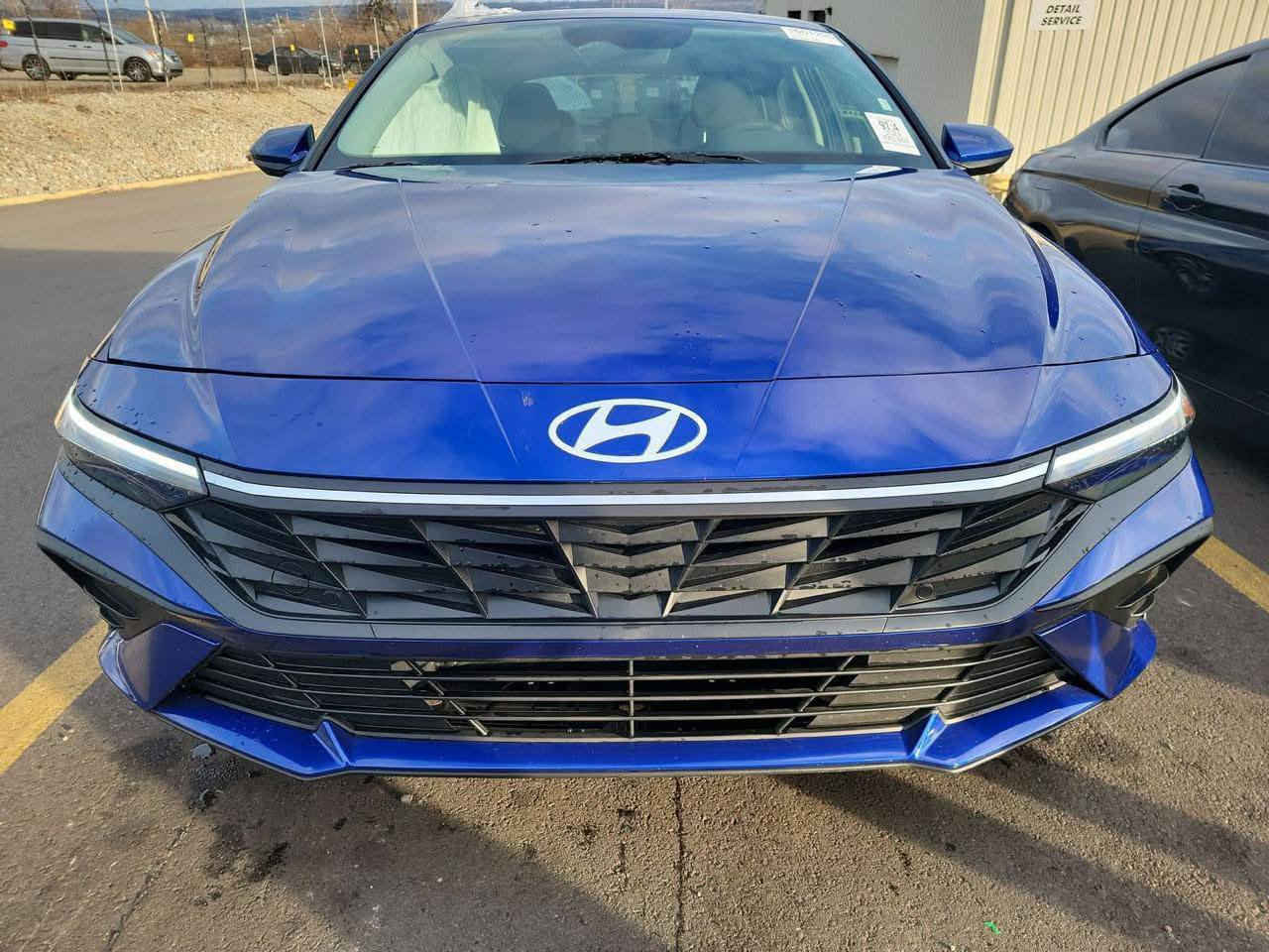 هيونداي إلنترا 2024 SEL
مكينة 2000 دوش — وارد أمريكي 
رقم بغداد دولي  تحويل مباشر
السيارة بجم كبس وضع الشركة
ماشية فقط 62 الف 
 باقي أجزاء السيارة كفالة عامة
 المواصفات:
• تشغيل بصمة + بصمة أبواب
• تشغيل عن بُعد
• صندوق ذكي
• شاشة ديجيتال متصلة
• إضاءة LED بلدشبول متغيرة
• Apple CarPlay
• رادار أمامي
• تحديد مسار + تنبيه خروج عن المسار
• قيادة ذاتية
• تنبيه اهتزاز بالستيرن
• إضاءة نهارية LED
• لايت زينون بلادي
• تحكم كامل من الستيرن
• كير أوتو + عادي
• ويل كب
للستفسار ***********
