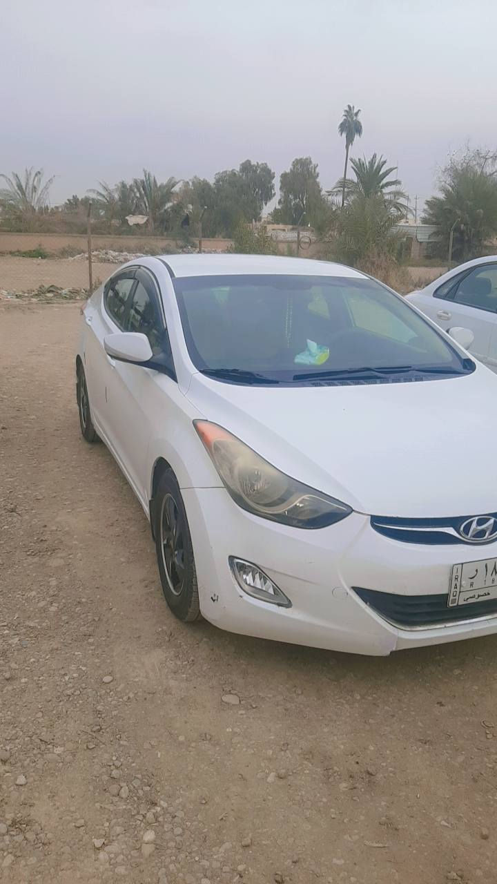 النترا 2012 أمريكي داخله العراق اكلين مكينه 1800 بيها صبغ ثلاث قطع ما بيها اي معجون سبب صبغ تكشير معروف مرشوش  بأسمي السيارة تحويل ثاني يوم رقم بغداد كير ومكينه خير من الله تبريد ثلج مكانها ديالى السعر100 وبيها مجال قليل اتصل ودلل *********** سياره ماشيه 91,000
