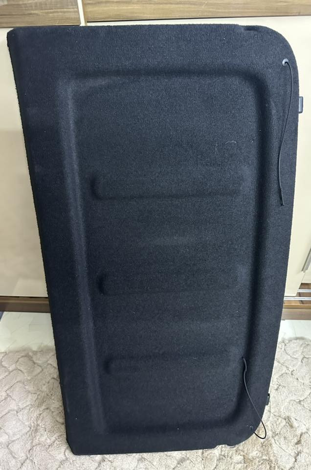 السلام عليكم ( غراض هونداي كونا وارد امريكي 2024 و 2024 تفصيخ بلادي اصلي
بردة خلفية رف خلفي

ارضيات وفرشة صندوك تخم كامل 

لايت امامي جهة السايق ابو اشارة لد شغال وكلشي مابي بس يرادلة تبديل جامة 

تريشة مال باب خلف سايق 

بطانة مال باب خلف السايق 

العنوان : بغداد / الكرخ 

للاستفسار :  ***********
