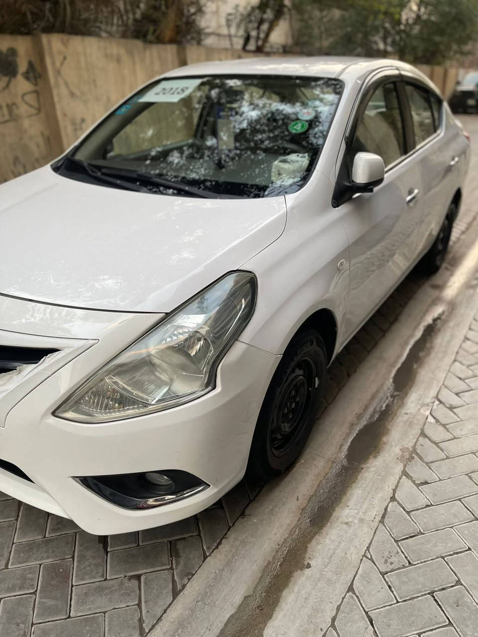 سلام عليكم نيسان سني هندي موديل2018 
مكفوله كفاله عامه رقم بغداد بأسمي 
مكاني بغداد مدينه الصدر
ملاحظة بيهه دعاميه الاماميه مصبوغه
***********
