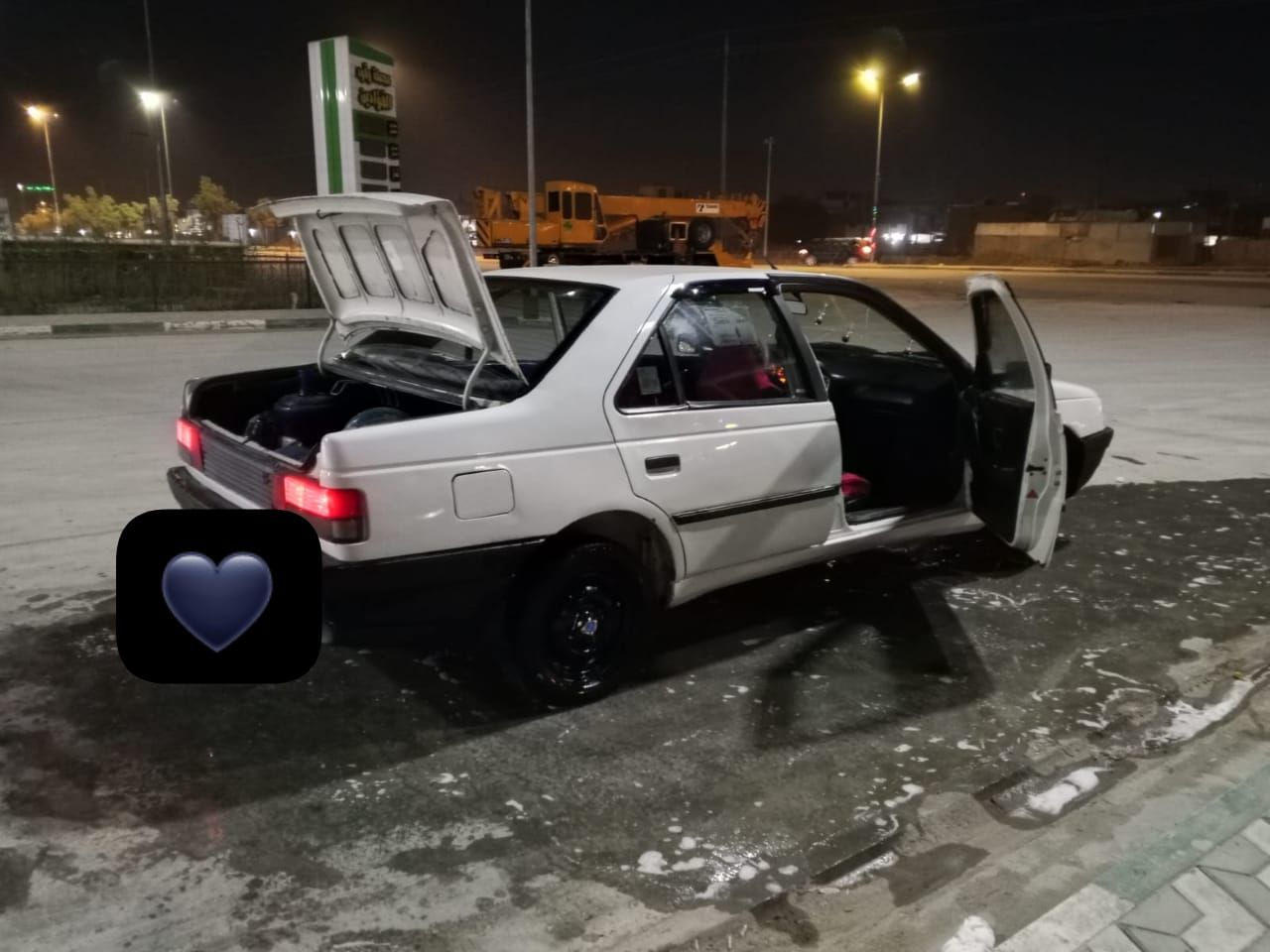 السلام عليكم
بيجو روى 2009 للبيع
رقم قادسيه انكليزي
سنويه 2030
كير مكينه حداديه جديده
بيها خياسات وملكطه
مكان السياره الديوانيه
للاستفسار ***********
السعر 25 وبيها مجال
