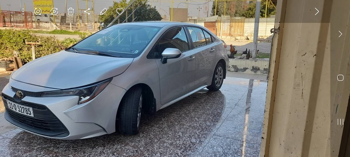 كورلا موديل ٢٠٢٣ للبيع الضرر نصف بونيت  رقم بغداد ماشيه ٣٢ ميل ***********
