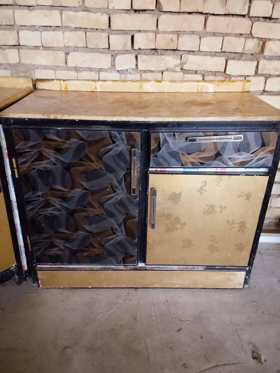 كاونتر للبيع مرمر السعر ٢٧٥ المكان بغداد ***********بي واتساب
