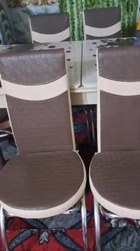 ميز طعام • ٦ كراسي • جديد