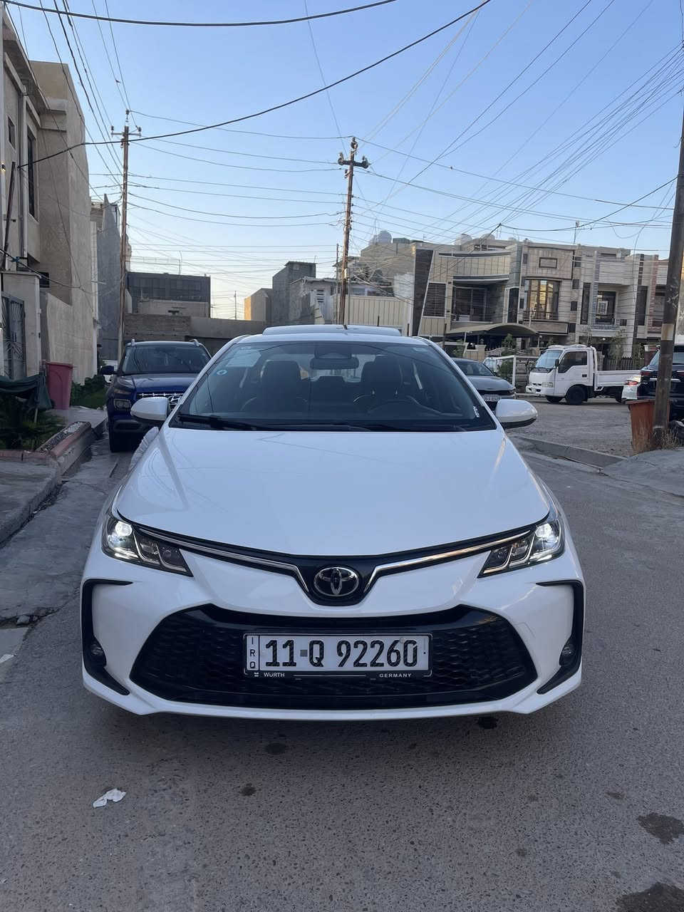 السلام عليكم
للبيع تويوتا كورلا هايبرد 
موديل 2024
ماشيه 16 الف اخت الزيرو 
سياره جديده بمعنى الكلمه 
ومكفوله 
فول مواصفات 
رقم بغداد تحويل مباشر 
السعر 148 وبيها مجال بسيط
للاتصال ***********
مكان السياره بغداد حي الجهاد حي الحسين
