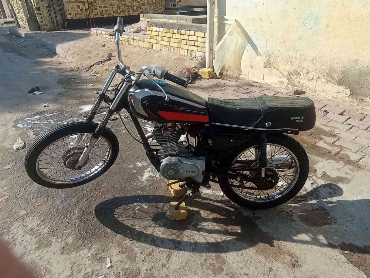 السلام عليكم ايراني للبيع جاهزة الدراجة مكينة مفتوحة مجفتة مرة وحدة ادوات الدراجة اكفلها من السرقة شرط دراجة جاهزة سعر 225 وبيها مجال شراي 
التواصل/***********
*********** اتصل وبالخدمة
