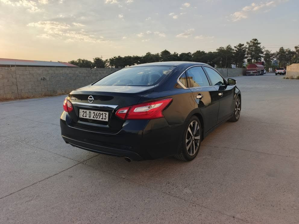 ✅ کوشن جلد
✅ شاشەی  + کامێرای دواوە
✅ گێڕی ئۆتۆماتیک و عادی (Manual Mode)
✅ گێڕی سوکان (Cruise Control)
✅ ٤ تایەی نوێ
✅ تەعدیلی خێرایی (Cruise Control)
✅ سەیارەکە کامل سێرفز کراوە و ڕۆنی مەکینە و هایدرۆلیکی گێری تازە گۆڕاوە   
📩بۆ پەیوەندی کردن (***********) فایبەر+واتس ئەپ دخان, السليمانية
