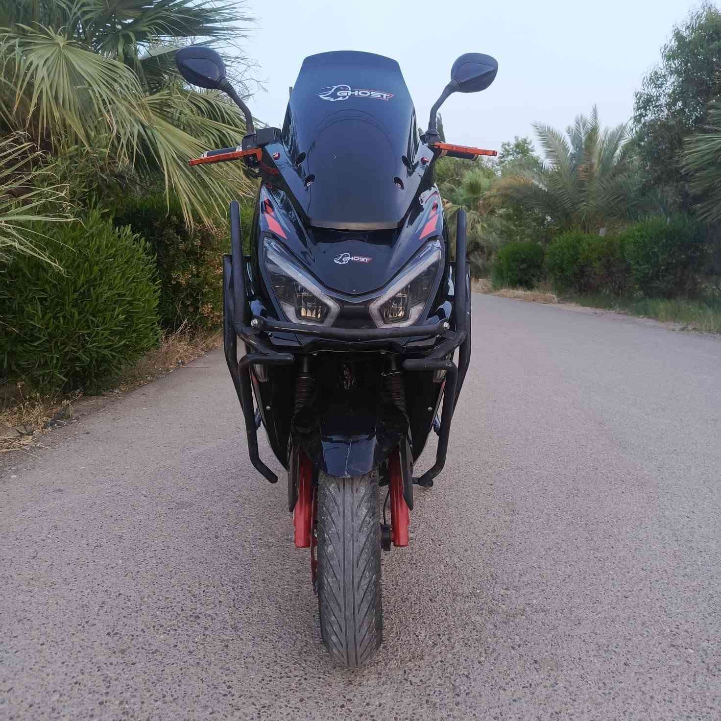 يا الله دراجه كوست مديل 2024 دراجه جديده  مواصفاته حيل حلوه محرك مكفول  للبيع السعر 550  وبيه مجال بصيط والشراي يدلل مكاني ناحيه الاسحاقي ***********
