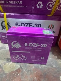 متوفر بطاريات دراجات شحن لاصلي كبير  فيتنامي والتينده  موجود توصيل جمي...