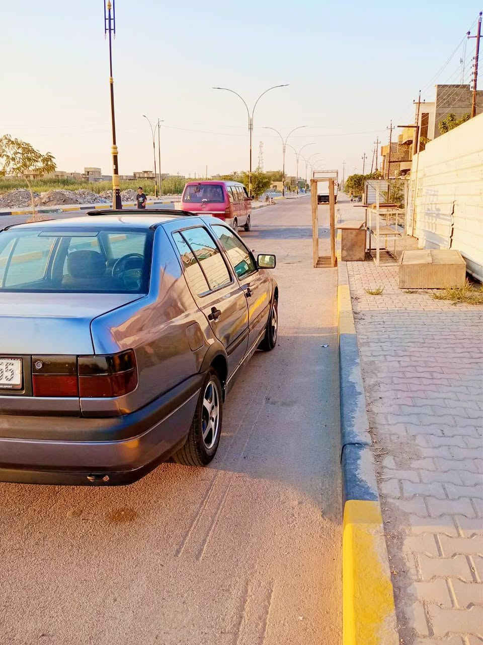 البيع   السلام عليكم كولف جيتا موديل 96 حلوه مال جناي محرك المرغوب 1800دوش كير عادي مصبوغه جماليه تبريد شغال تخم تاير بغداد الدولي بسمي السعر 42 بيها مجال قليل السياره جديده هاتف ***********
