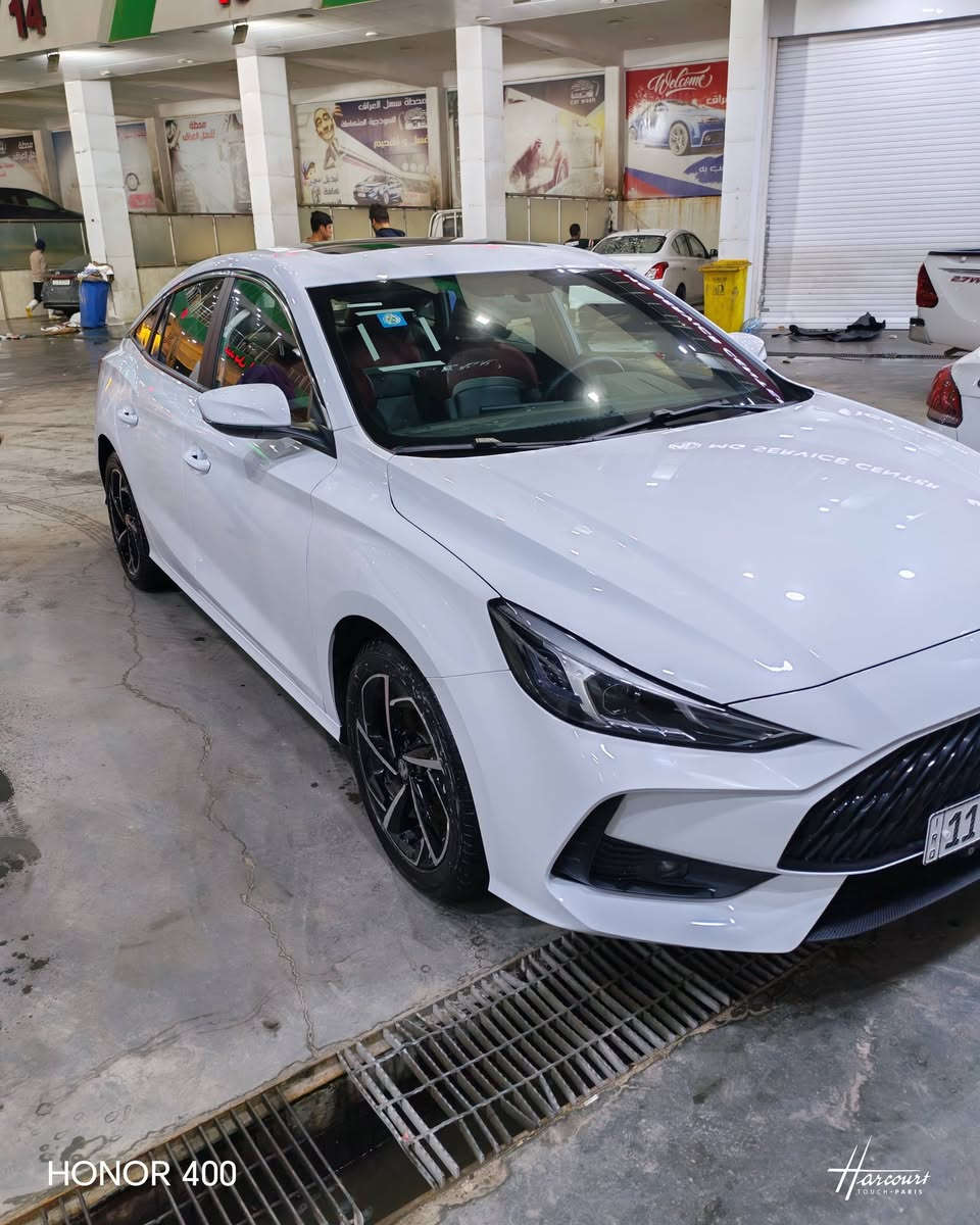 . MGGT للبيع موديل 2025 زيرو رقم بغداد ماشي 11,000 نص فول بصمه فتح السقف كاميرا خلفيهه حساسات خلفيه محرك تيربو 1500 العنوان البصره سعرها 150$ هاتف***********
