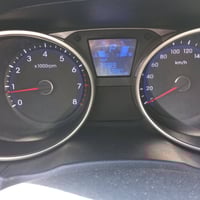 مديرالكروب المحترم توسان ٢٠١١Limtedابيض الشكل الحديث جاهزة بدون نواقص ...