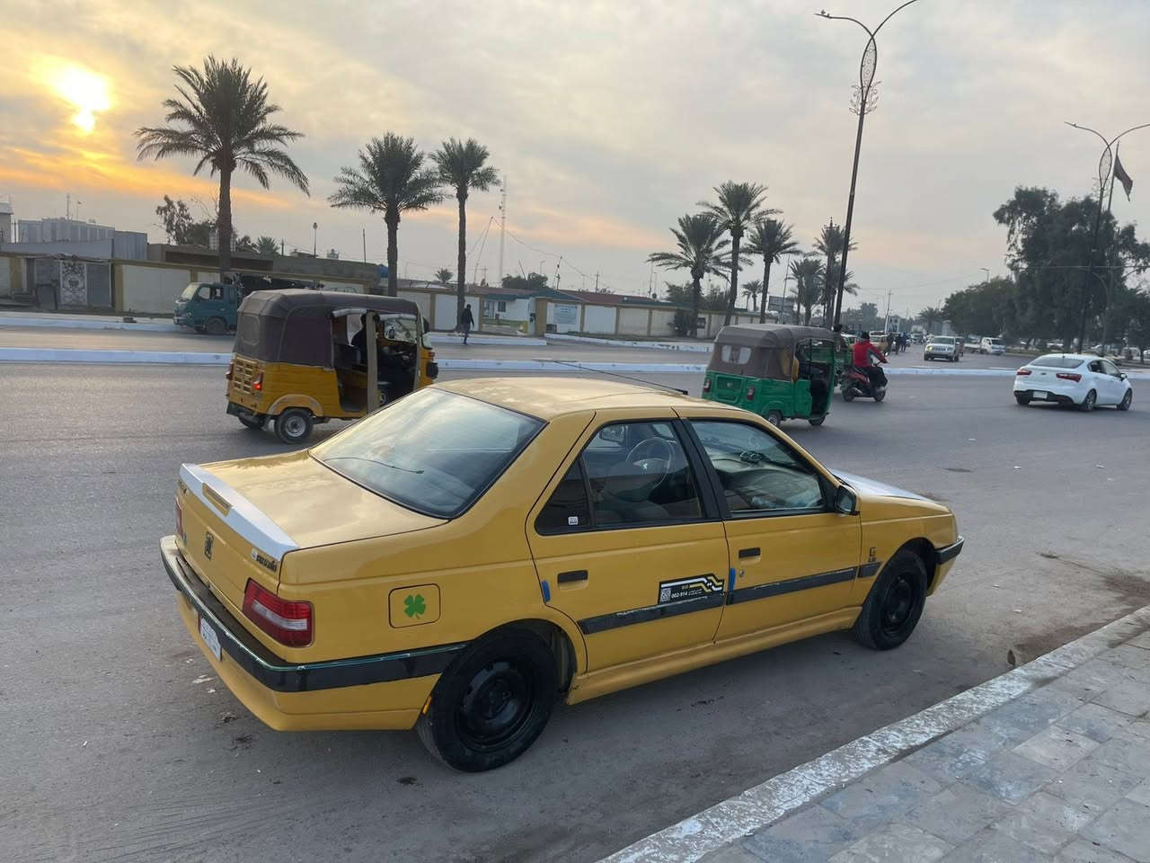 سلام عليكم بيجو لميس موديل 16دسبول عالي شاشه كبيره سياره حلوه سعره 42  وبيه مجال مكاني بسمايه رقمي ***********
