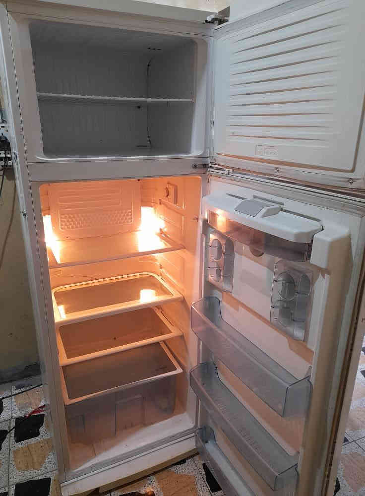 غراض منزليه للبيع اسعار و تفاصيل داخل صور اسعار ثابته مكان حي رحمه الاولى عله طريق طيب قرب مقر شرطه تحاديه داخل فرع جوه اتصال بل رقم او واتساب ***********
