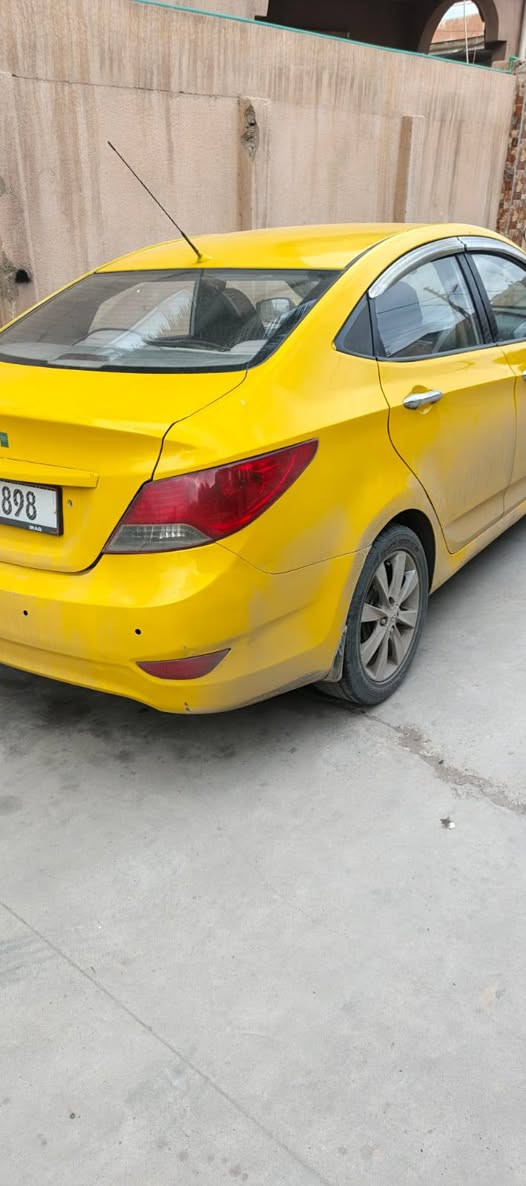 السلام عليكم سياره للبيع مبدل بيها جملقين وبوند. الموقع بضهر غسل الجبوري اليرموك الموصل الجانب الأيمن.  الموديل 2011.منضومه مال غاز  رقم الهاتف ***********
