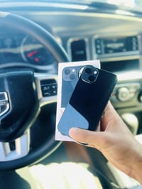 ايفون 13كامرتين بعده بضمان الشركه شرق اوسط AA/A  ذاكره 128  بطاريه 98 ...