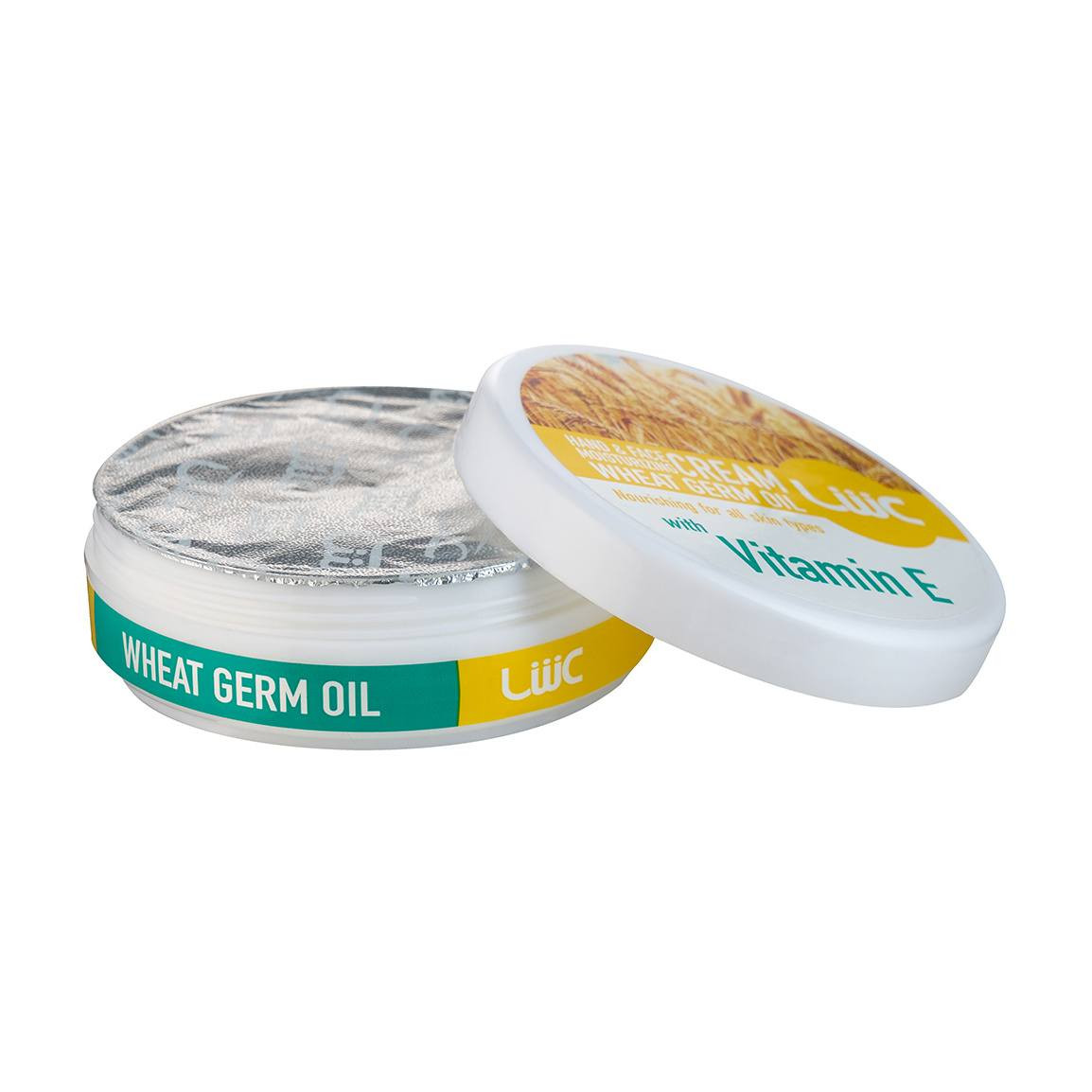 مرطبات ايرانية


**إذا كنت صاحب هذا الإعلان وتريد حذفه لأي سبب، رجاءا أرسل رسالة إلى الدعم الفني**