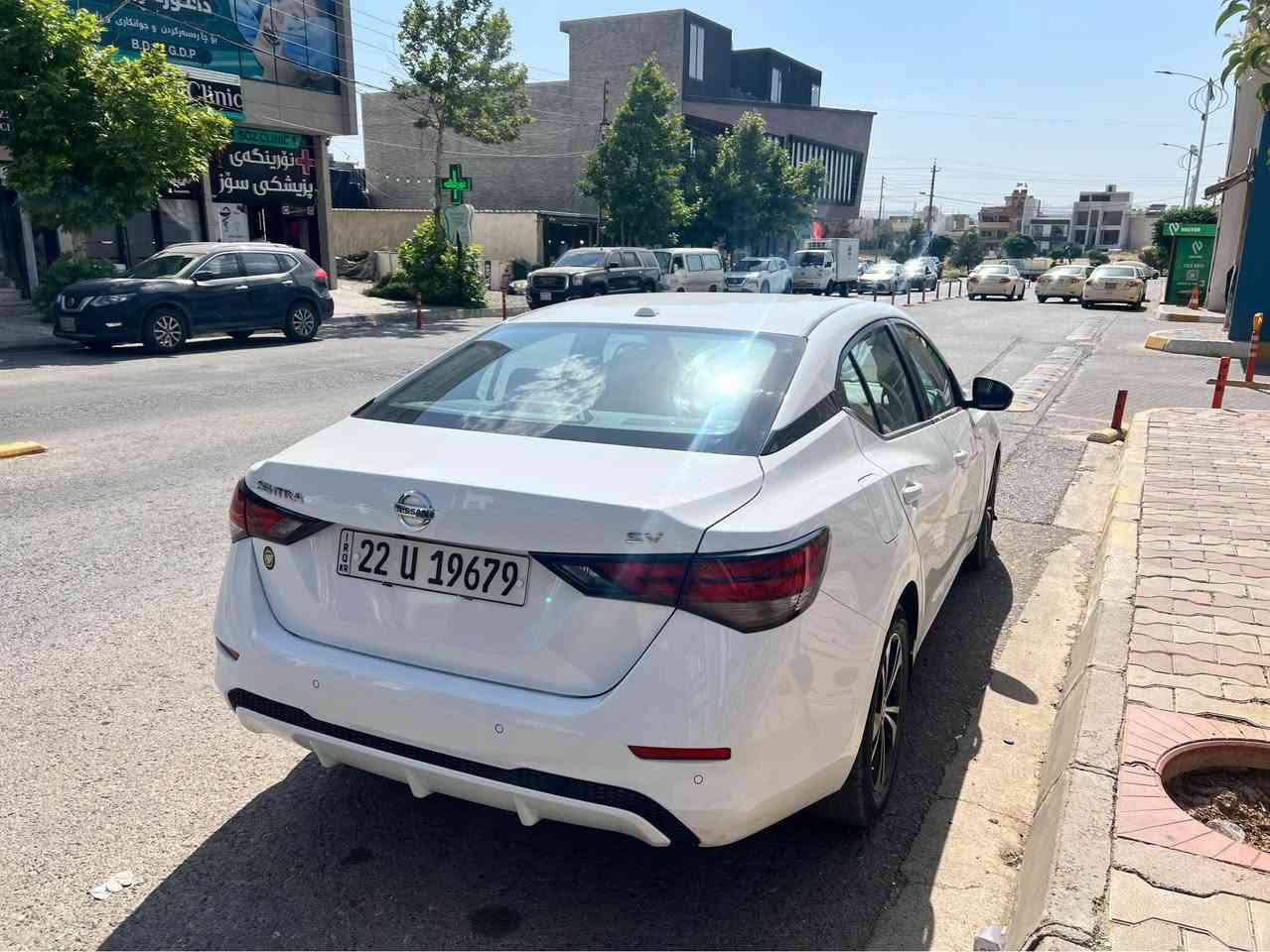 سێنترا 2023
Sv 44مایل رۆیوە
بەس بۆنیت بۆیاغە بێ ناوگرتن 
بێ شوخت و چاڵ و سارد
تەبرید و گێڕ ومەکینە بەشەرت
ڕاداری پێش و دوا تەنیشتەکان بەشەرت
سلێمانی
١٤٣$
***********
*********** السليمانية, العراق

