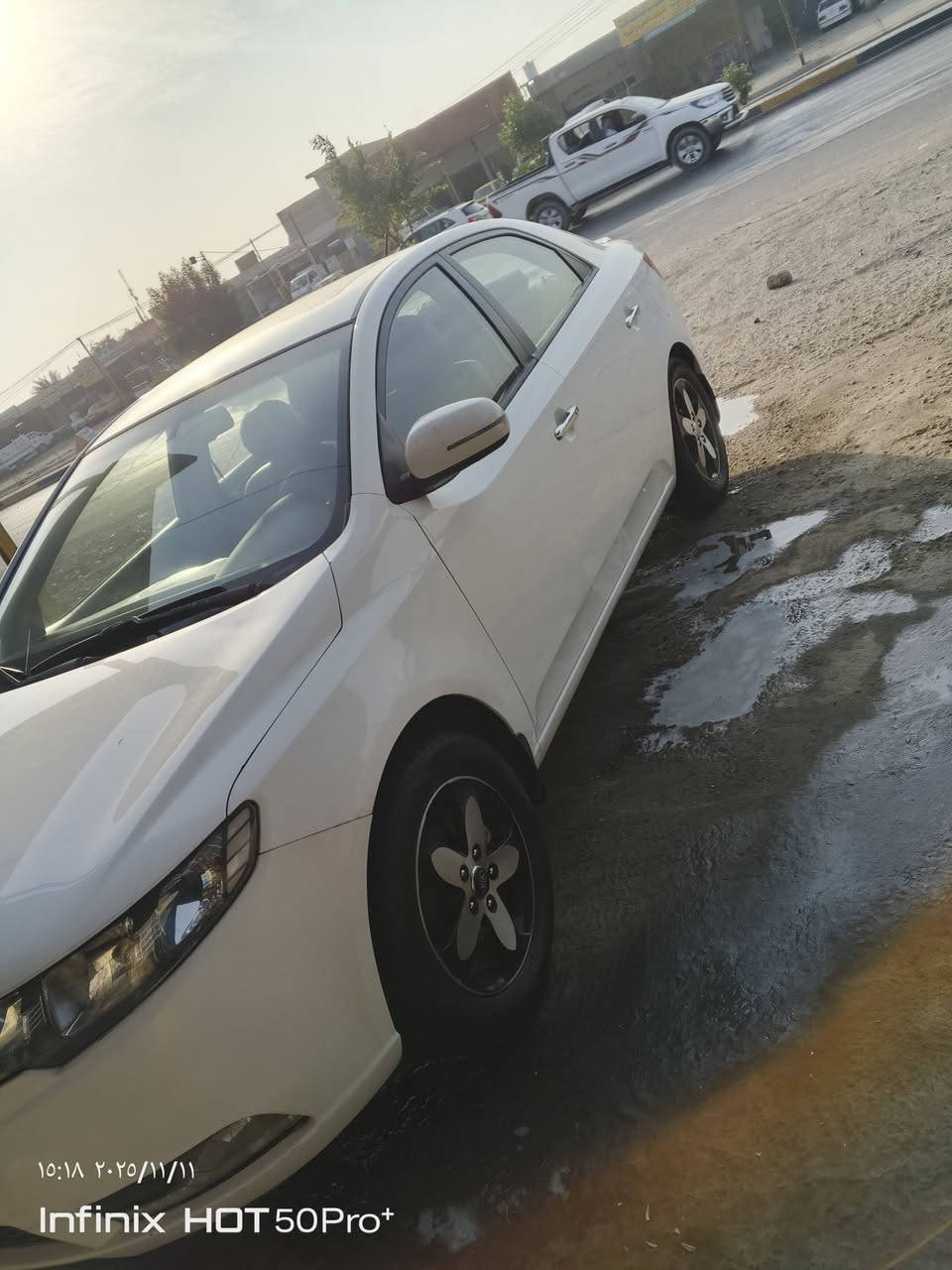 اسلام عليكم سيراتو 2013 كفالة عامه يوجد بيه بارد قليل تفاصيل نتصل على رقم***********
