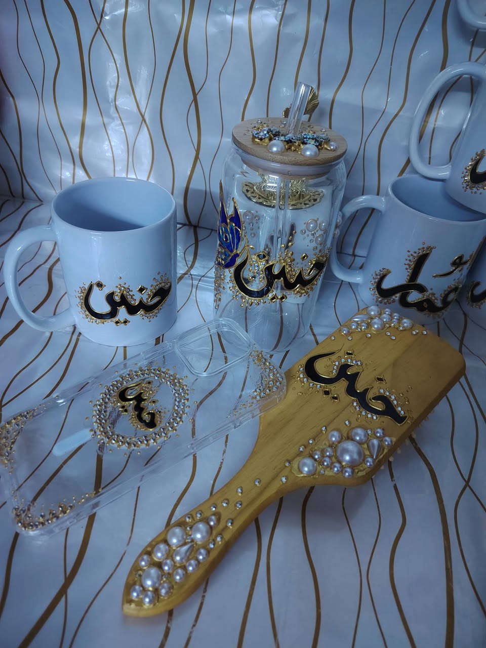 مابقى غير القليل وتظهر النتائج  

الحجز مفتوح ❤ 
لا تخلي تعب سنة كاملة ينتهي بستوري مبروك وخلاص. خلي يذكره طول العمر بهدية


**إذا كنت صاحب هذا الإعلان وتريد حذفه لأي سبب، رجاءا أرسل رسالة إلى الدعم الفني**
