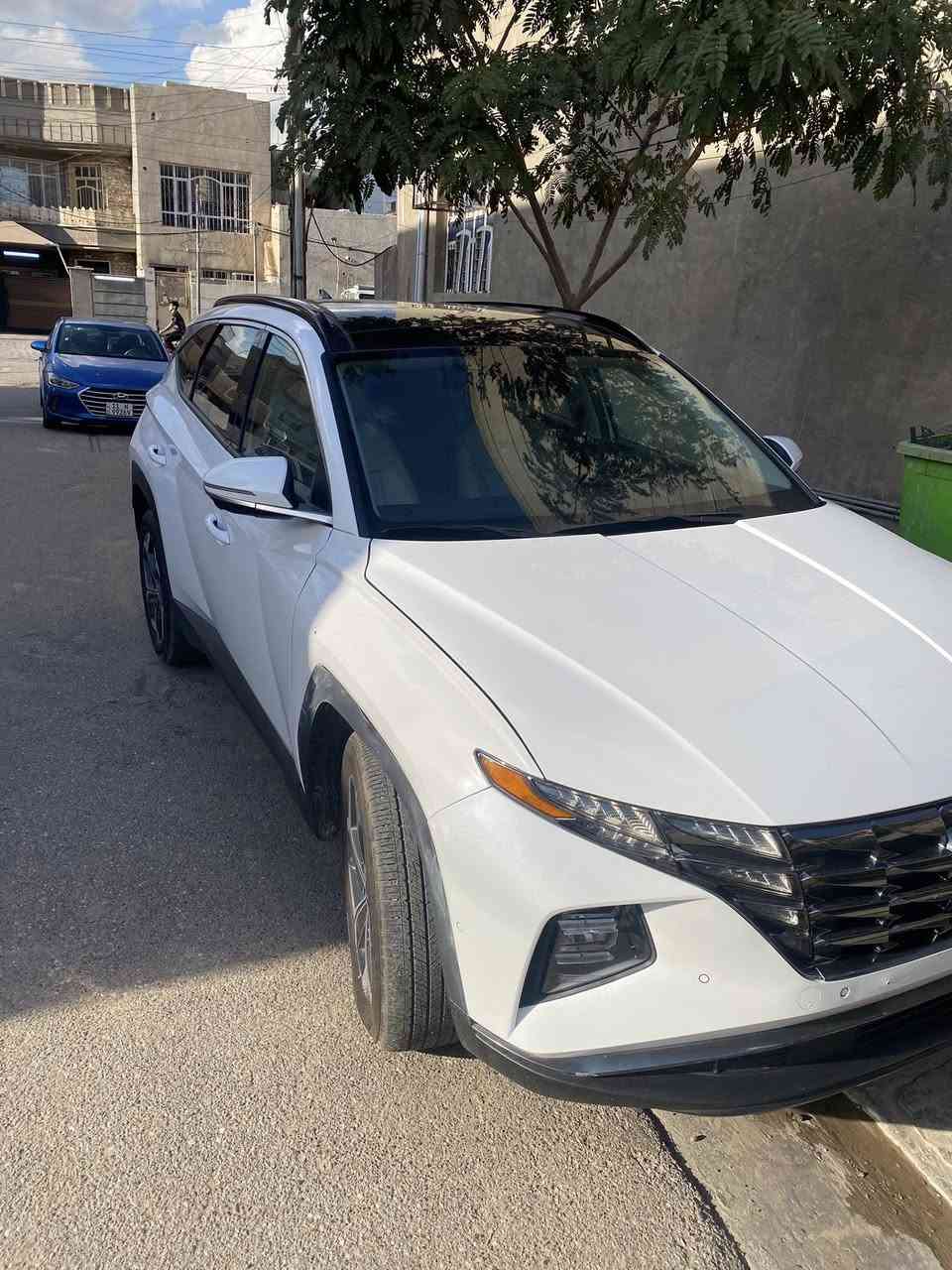 موديل2024
ماشيه18 مايل 
الحادث اماميي موضح في الصور 
فول الفول
مرقمه بغداد بيه سنويه
دخول جديد

المواصفات 

1بصمه تشغيل 

2بانوراما 

3 بصمه ابواب ذكيه من تقترب تفتح

4شاشه كبيره لمس

5 اربع كامرات  

6 شفتات ستيرن

7اشاير مري 

8 تحكمات فول 

9 انضمه قيادة 

10 مانع تصادم امامي

11 قيادة اليه وخروج عن المسار 

12 رادرات خلفيه

13 كشنات كهرباء

14 شاحن واير ليس 

15 تدفئه كشنات

16اوتو هولد 

17 زنون عالي ناصي 

18 تشغيل لكاميرات من الزر

19اطفاء ذاتي بل ازدحام 

20 دمام صوت 

21صندوك كهرباء 

22 محرك 2500

23 لدات نهاري 

24 منافذ يو اس بي

25 مرايه عاكسه للضوء 

26اناره داخليه ابيض 

27ويل كب كبير

28دشبول ايباد

29تمشي سياره بل ريمونت 

30 تشغيل عن بعد  

31تبريد كشنات 

32حساس امامي عدد 6

33حساس خلفي عدد6

34تدفئه ستيرن 

35تشغيل كاميرا بل دشبول ويا لاشاره

وباقي المواصفات ماتحضرني وبل عافيه علئ المشتري مقدما 
الستفسار ***********
