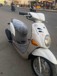 دراجه فلة للبيع وكالة نضيفه دراجه ختم واحد من داخل المكنين و خارج تشغي...