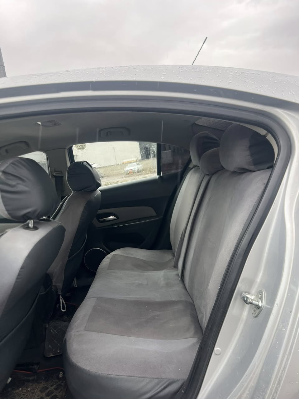 شوفرلئت كروز مودئل 2010 سياره بدون دعم و صبغ ال كير و محرك شرط تبريد ثلج التحويل وكاله نفس اليوم رقم سنوي جديد 2027غرامات 100دولار ينزل سعر سياره كولش نضيف  سعر سياره 80ورقه و بيها مجال ***********
