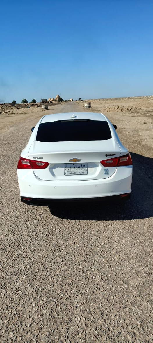 سلام عليكم ماليبو خليجي للبيع 2018 مكينه 2500 تنفس طبيعي  (تشتغل ع البانزين العادي ) 4 سلندر  الخليجي فرقهه عن الوارد امريكي
تجي مكينه جبيره 2500 
مروحيتين 
وكير 6 نمر اي تي اف عكس الامريكي كيرهه سي في تي 
السياره وارد خليجي ( الكويت ) مستوردهه  انه وعلى ايدي 
حداديه جديده 
السياره بيهه دحجه مكدار شبر وراجعه بارد موضحه بالصوره يم البك لايت  وخسفه بصيطه جوه باب الراكب موضحه بصوره السعر 135 بيهه مجال بصيط 
السياره اعتماديه بشكل واترايك وين ماتريد
السنويه منتهيه ينزل من سعرها


**إذا كنت صاحب هذا الإعلان وتريد حذفه لأي سبب، رجاءا أرسل رسالة إلى الدعم الفني**