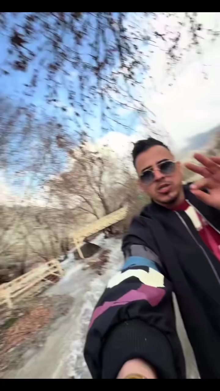 #النفسية_صارت_محتاجه_هيج_اجواء_
ودهوك_اجوائك_الصحيحة_انت_وعائلتك_
وفرنالك الاجواء_الحلوه_والفنادق الي تليق بيك وبعائلتك الكريمة—والباصات الحديثة والمكيفة🎉
ننتظركم رحلات يوم الجمعة صارت متوفرة 
دهوك_زاخو بسعر 85 الف شامل اجور الكوسترات 
اربيل_عقرة بسعر 85  الف شامل اجور الكوسترات
السليمانية_دوكان بسعر 89 الف شامل اجور الكوسترات 
سارعو بالحجز لضمان مقاعدكم حبايب القلب 😊
*********** ***********
