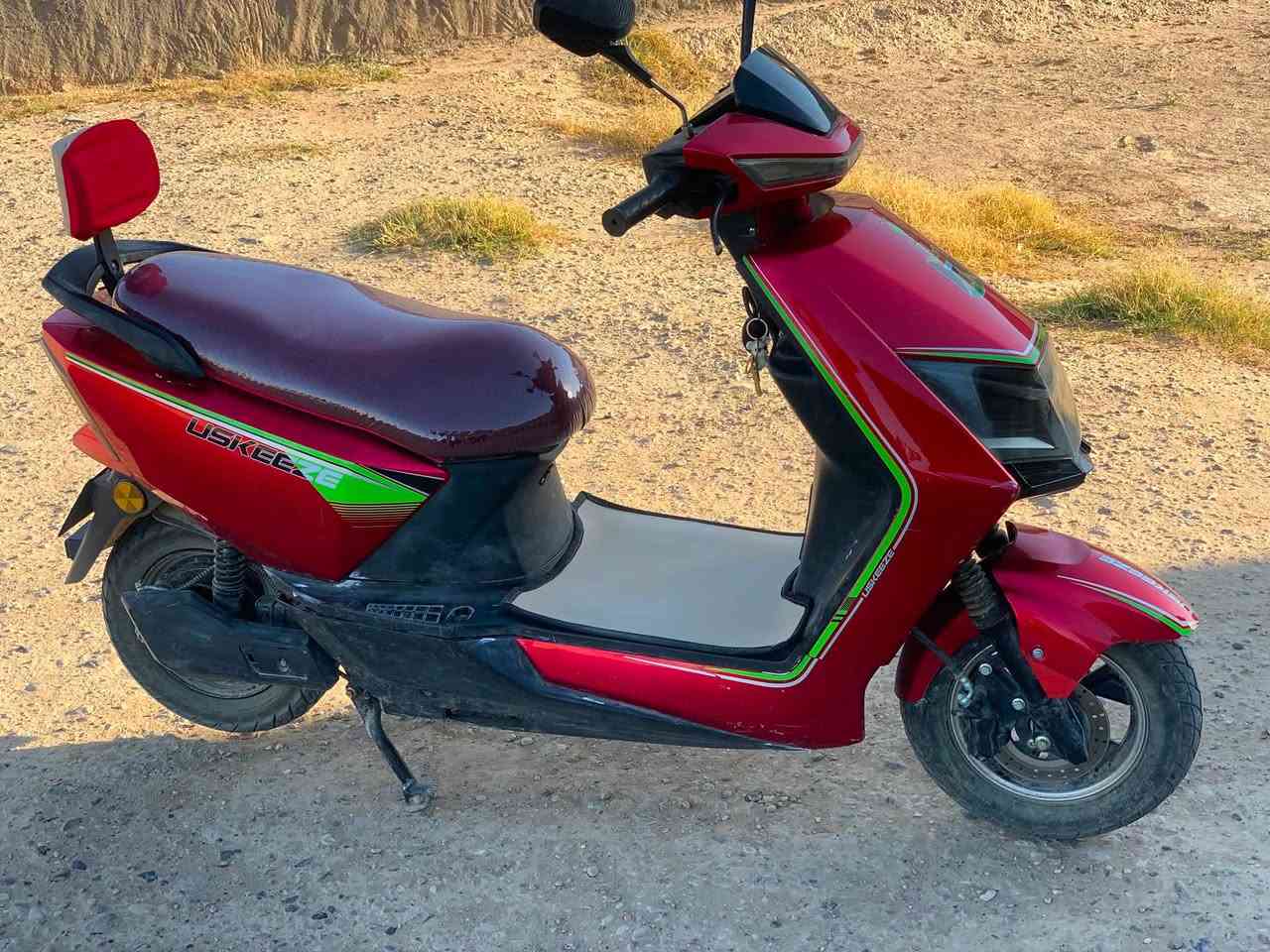 دراجه شحن موديل 25 سعر 600 وبيه مجال ***********
