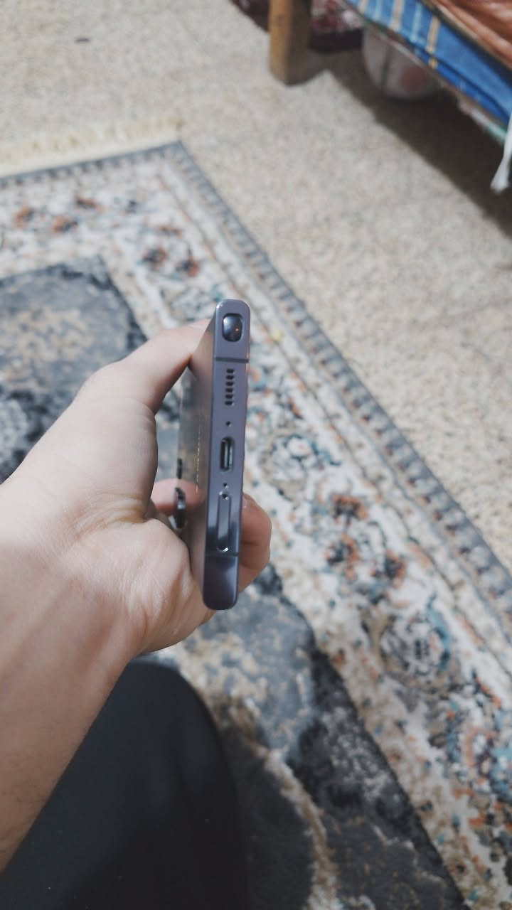 للبيع جهاز اس 23اتر اذكره 256 
شرق اوسط نضافه فول فقط كامره اماميه بيه تراب وضوح كامره 50بل100    
خلل الثاني زر التشغيل طابه شويه فالته ***********
