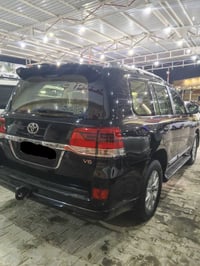 لاندكروز • ٢٠١٦ • ٦ سلندر