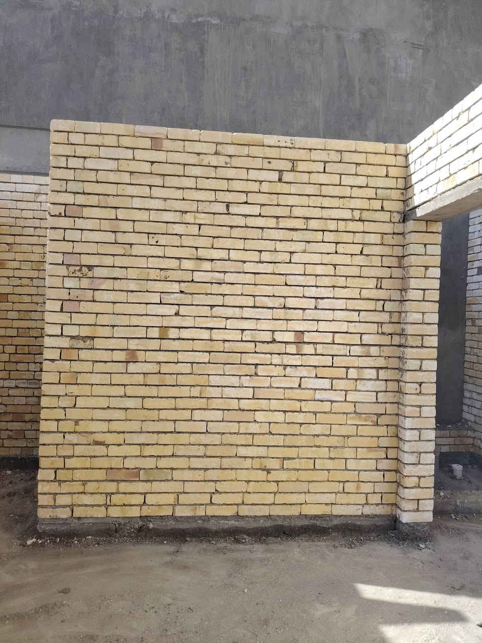 على بركة الله تم ختم موقع حي العدل رقم ١ مساحة البناء ١٧٠ متر لصالح عدنان للبناء  للتواصل واتساب ***********
