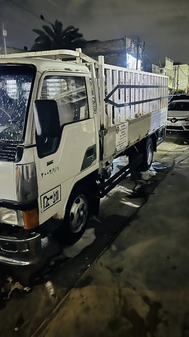 سلام عليكم. كنتر مديل 90 سياره جاهزه نقص جامه اماميه 
معامله كامله باقي بس ستلام لوحات *********** مكانها بغداد
