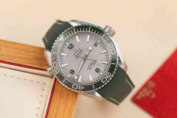 سلام عليكم شباب عدي اميكه 3 سوبر ماستر سعرهه ٢٠٠ قفل ***********
