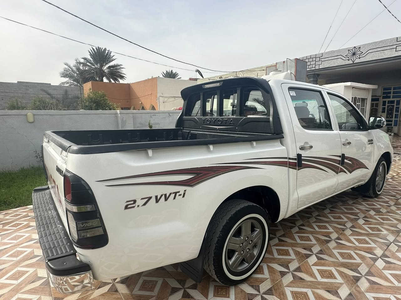 بيك اب 2014 رقم بغداد نضيفه حيل مضلومه بصور مكينه وكير كفاله عامه بيهه طخه خفيفه يم الايت الجهه اليمنه .

مكاني بعقوبه حي المعلمين 

السعر 230 ورقه وبيه مجال

الرقم ***********
