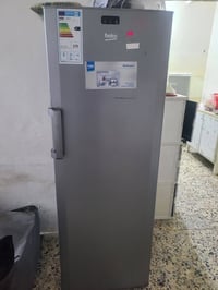 ثلاجه  هيتاشي ياباني نضيفه مابيها خلل ب٧٥٠ وبيها مجال ومجمده بيكو اخت ...