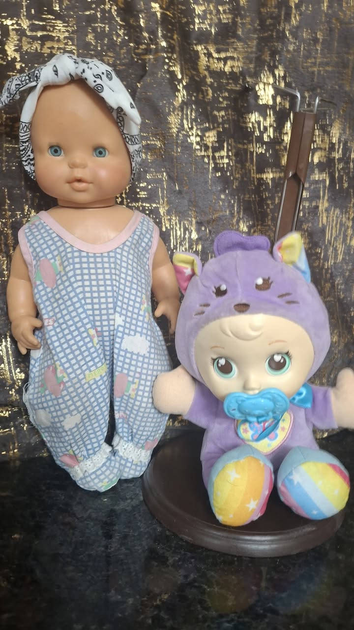 دمى جميلة باسعار معقولة كل اثنان 1800 احجامهم كبيرة 🥰🎁📣🧸


**إذا كنت صاحب هذا الإعلان وتريد حذفه لأي سبب، رجاءا أرسل رسالة إلى الدعم الفني**