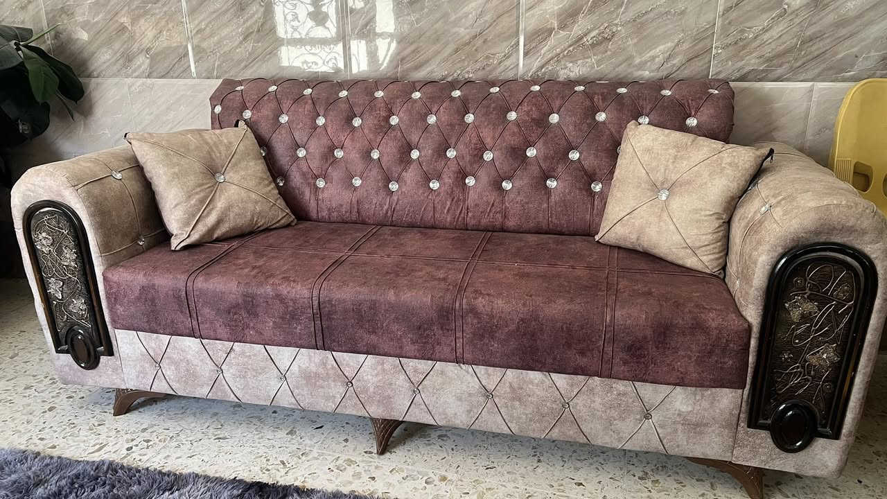 تخم  نظيف وجديد اي ضرر مابي 10مقاعد السعر 600والاسفنج اصلي  مينزل مكاني ديالى


**إذا كنت صاحب هذا الإعلان وتريد حذفه لأي سبب، رجاءا أرسل رسالة إلى الدعم الفني**