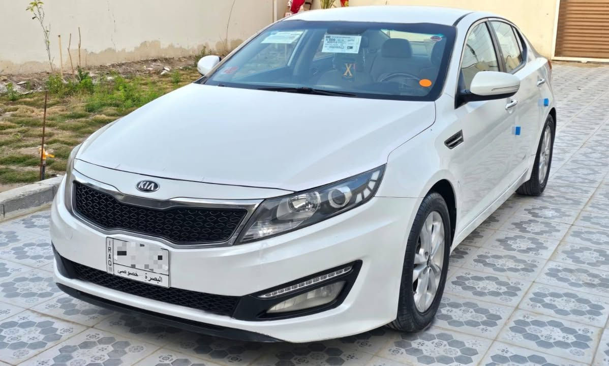 اللهم صلِّي على محمد وآل محمد🧿 السلام عليكم الى عشاق الجديد كيا اوبتيما موديل( 2012 ) خليحي  حره رقم بصره  السيارة بيه تجميل  الباب الخلفي فقط والباقي كفاله عامه ضربه او صبغ او تبديل او فتح او خياس  محرك(2400)  شرط ما مفتوح  مواصفات تحكم استيرن  ويل كب5 اشاير بل مري حساسات خلفيه يدات نيكل داخلي او خارجي مري شفط  تبريد قطعتين ))
  سياره جديده جدا جدا وجاهزه من كلشي كير ومكينه وحداديه وتبريد ثلج كهربائيات كله شغاله دواخل جديده سياره مال جناي  ماعوزه برغي مداور مباشر السياره بسم ولد صديقي حره سنويه جديده مشروع وطني  السعر$(132) وبية مجال 
مكان السياره الناصريه مقابيل كراج بـغـداد التصال  رقم صاحب السيارة  ***********
